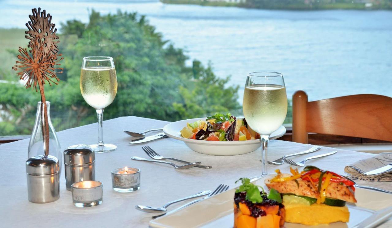 The Estuary Hotel & Spa Порт Едуард Екстериор снимка