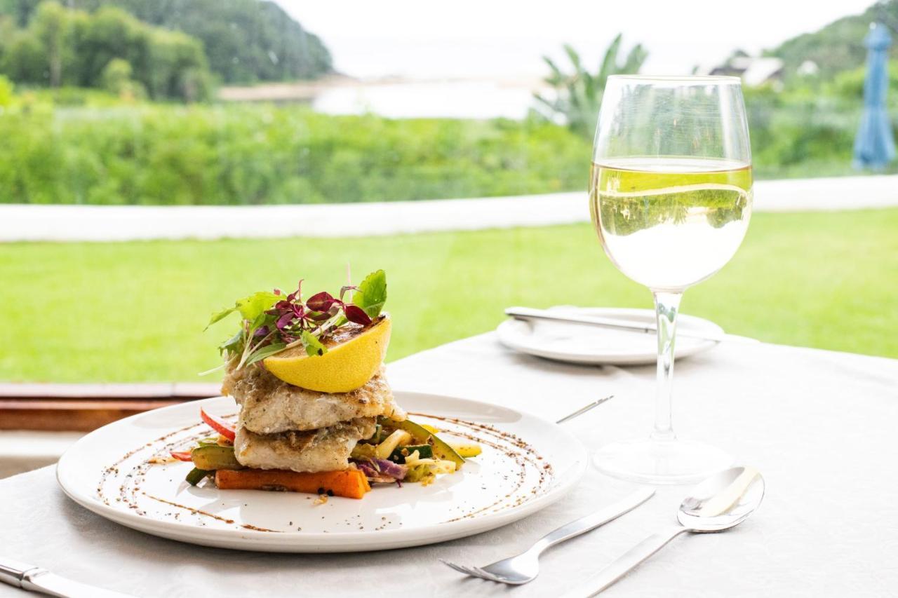 The Estuary Hotel & Spa Порт Едуард Екстериор снимка