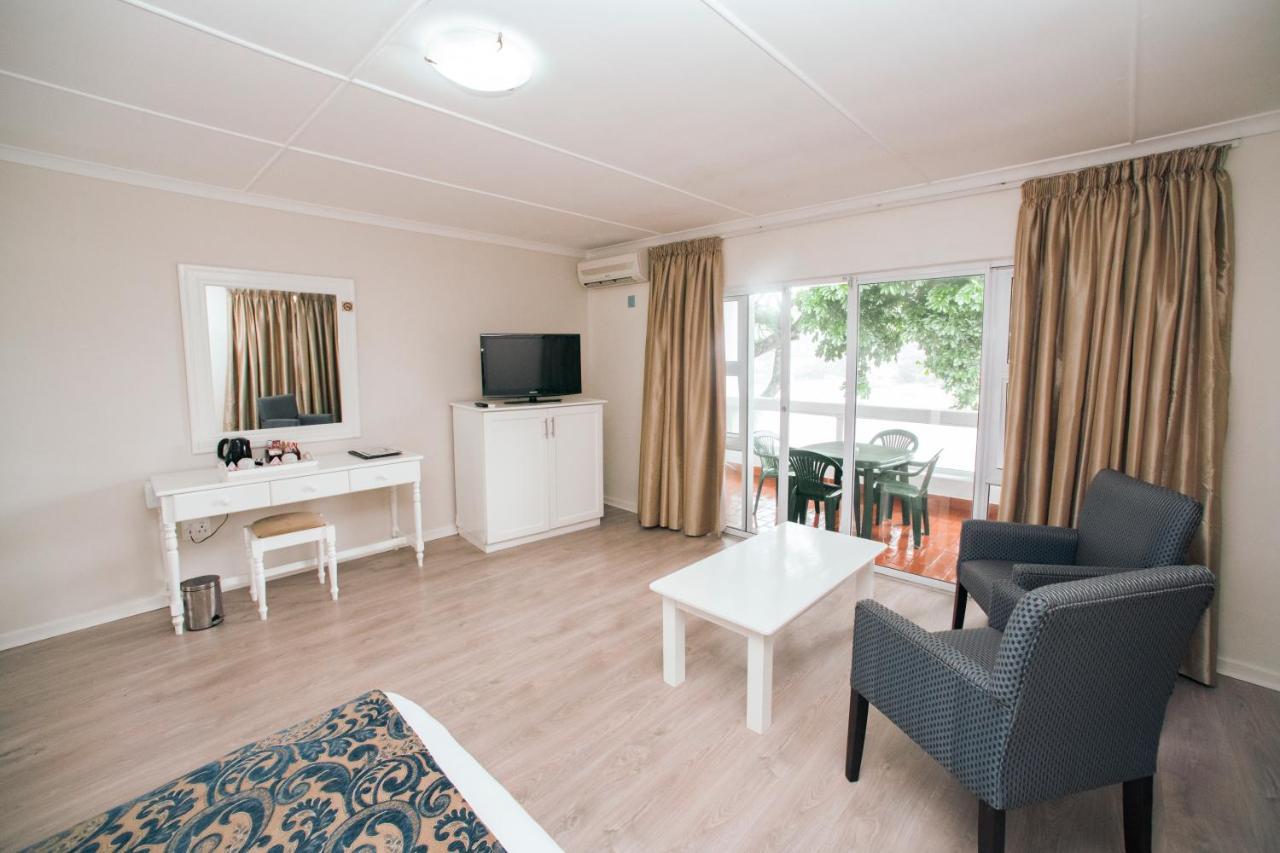 The Estuary Hotel & Spa Порт Едуард Екстериор снимка